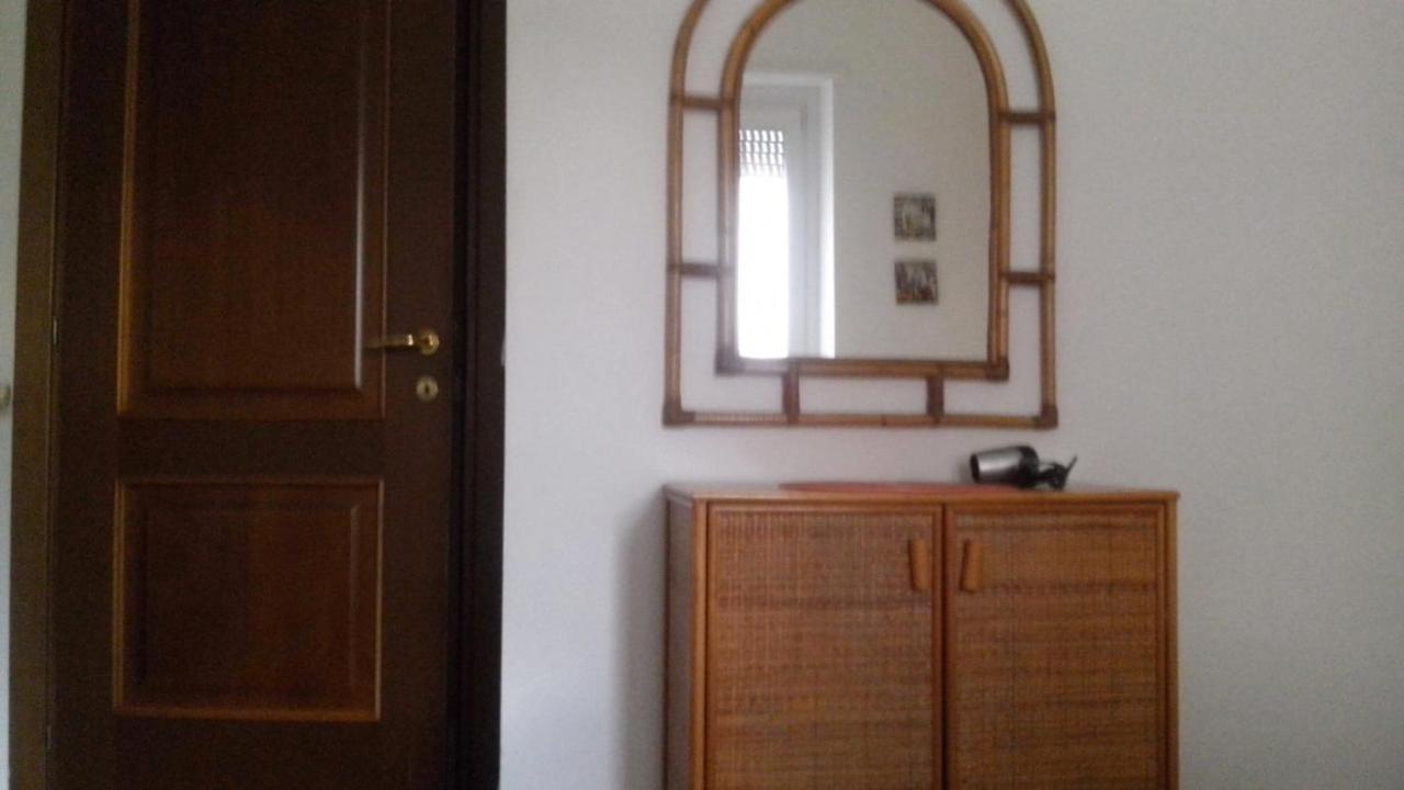 Affittacamere , Rooms Near Trastevere Station Roma Exterior foto