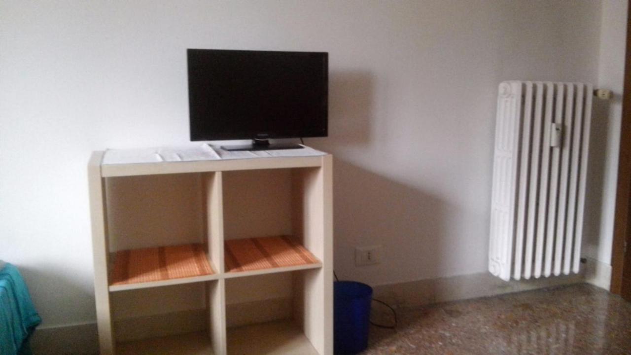Affittacamere , Rooms Near Trastevere Station Roma Exterior foto